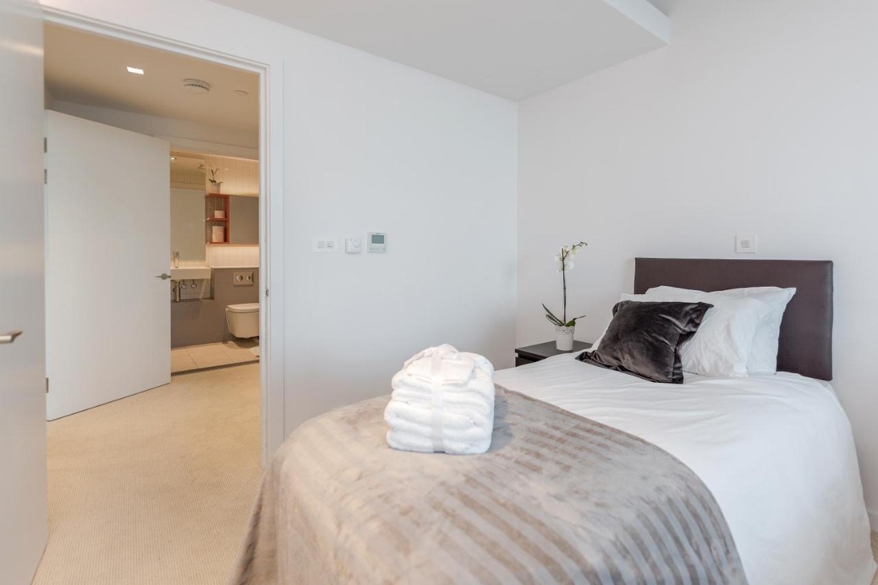 Excel London Majestic Apartment Exterior photo