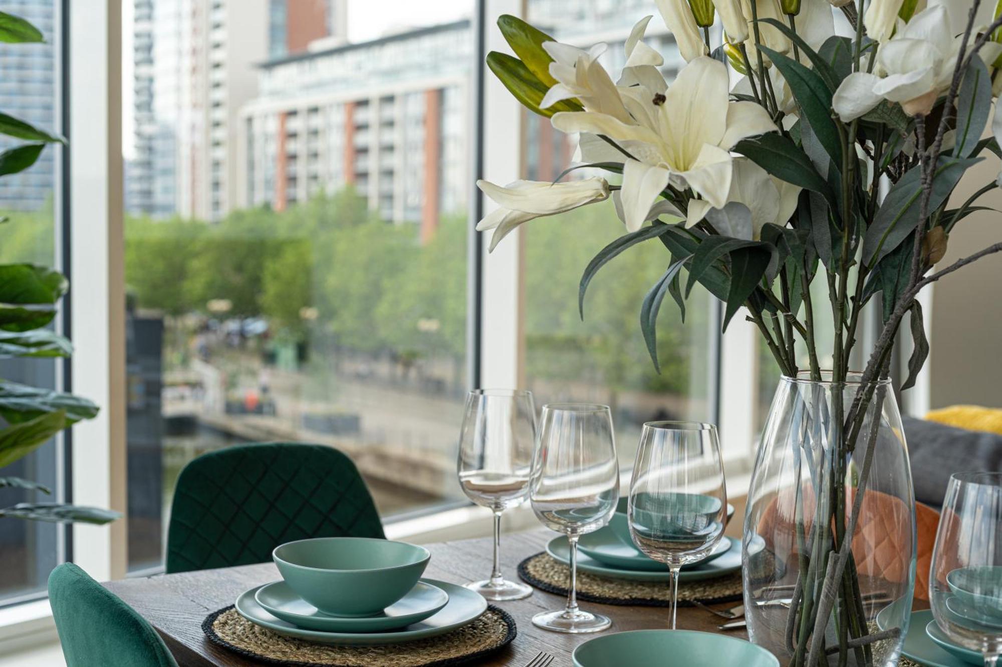 Excel London Majestic Apartment Room photo