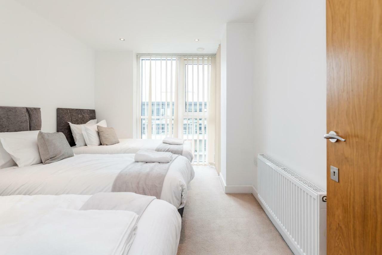 Excel London Majestic Apartment Exterior photo