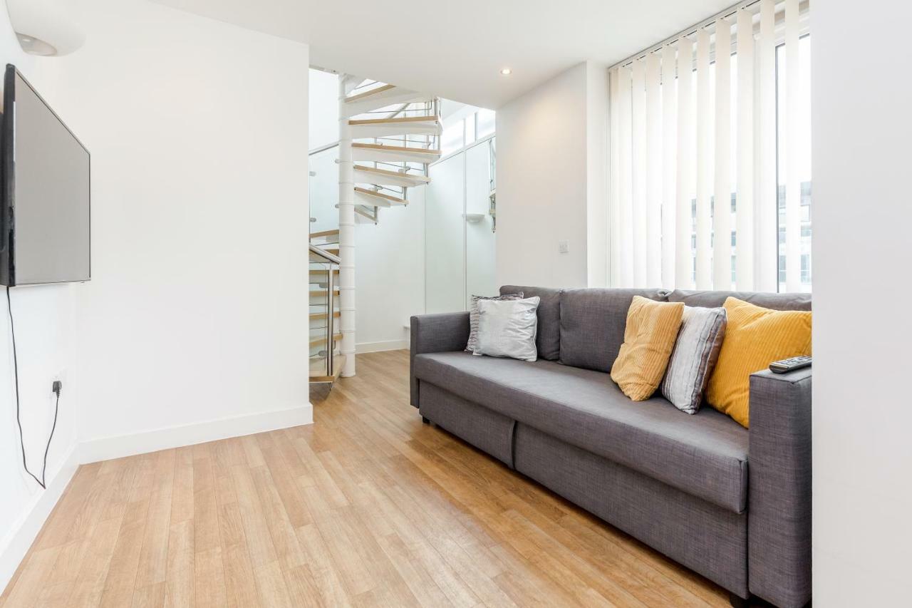 Excel London Majestic Apartment Exterior photo